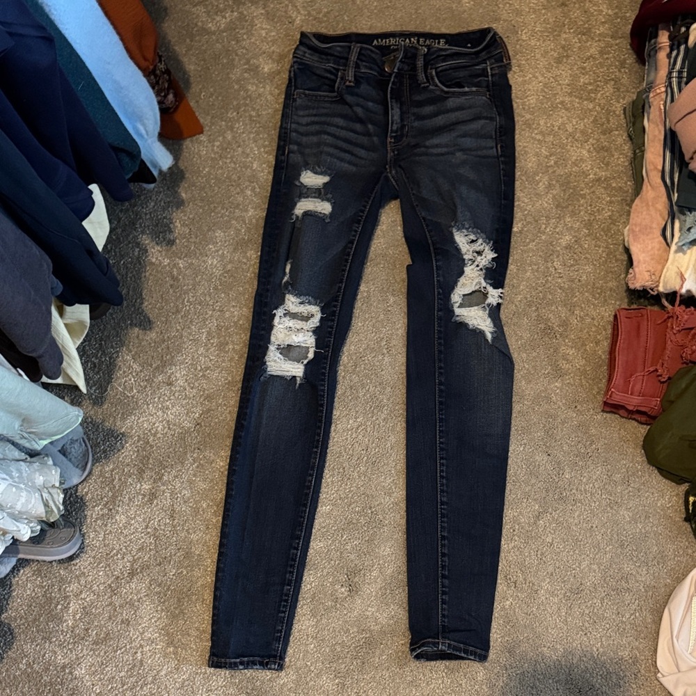 American Eagle Outfitters Women's Ripped Dark Jeans - Picture 8 of 8